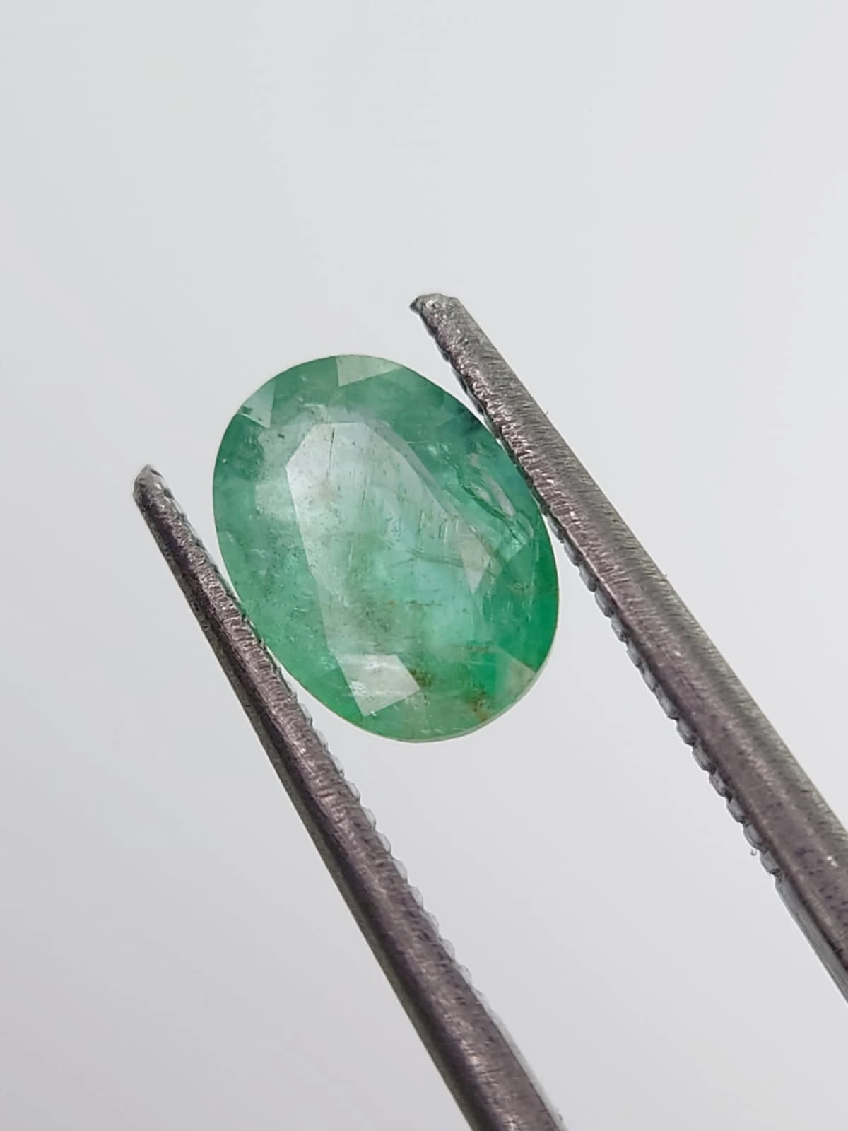 1.02ct Natural Emerald Oval Shape Loose Gemstone from Panjshir Afghanistan — view 2